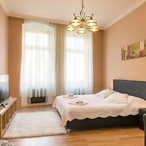 Libusina Апартаменты