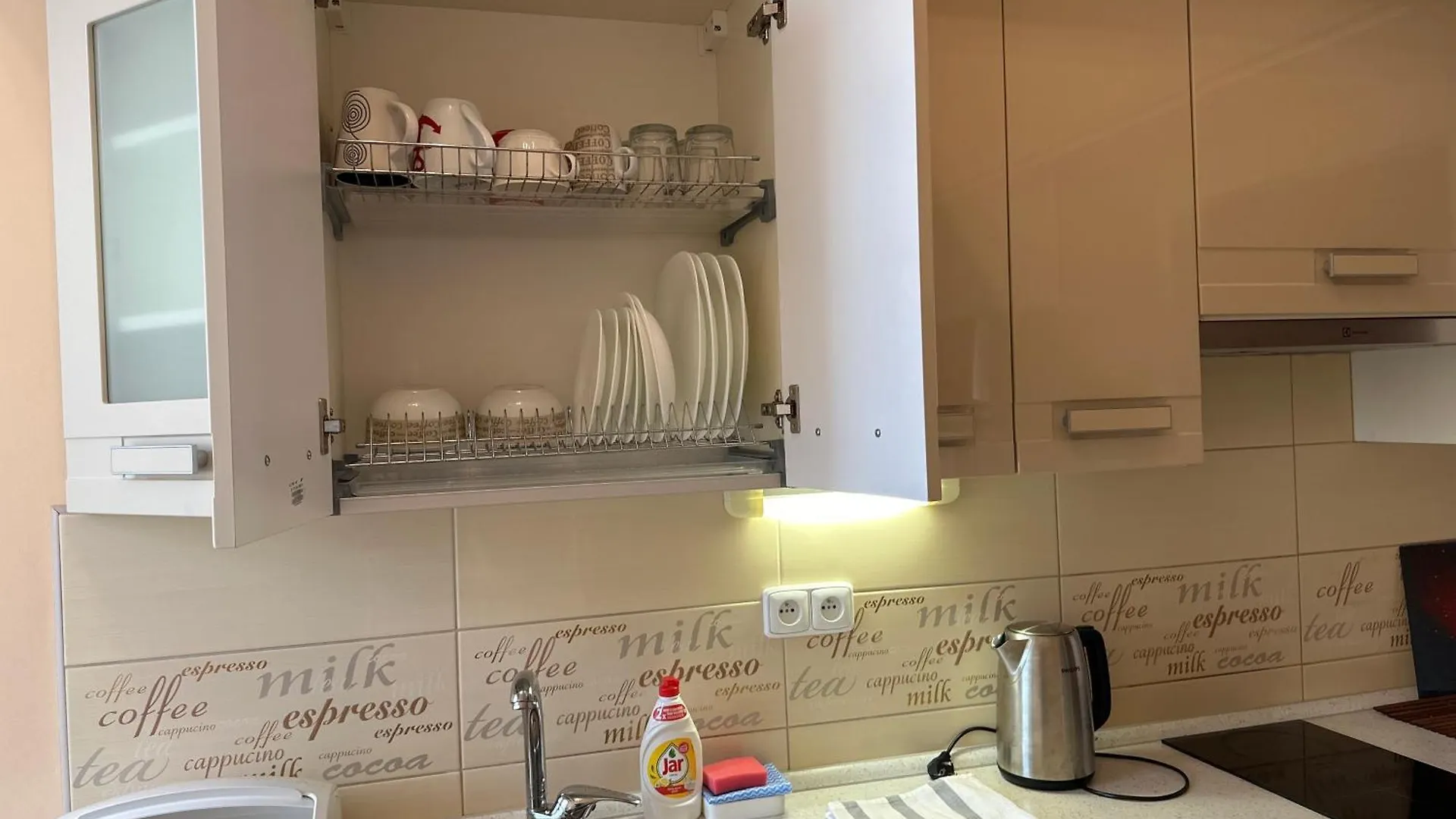 Apartment Zeyerova4 KLV